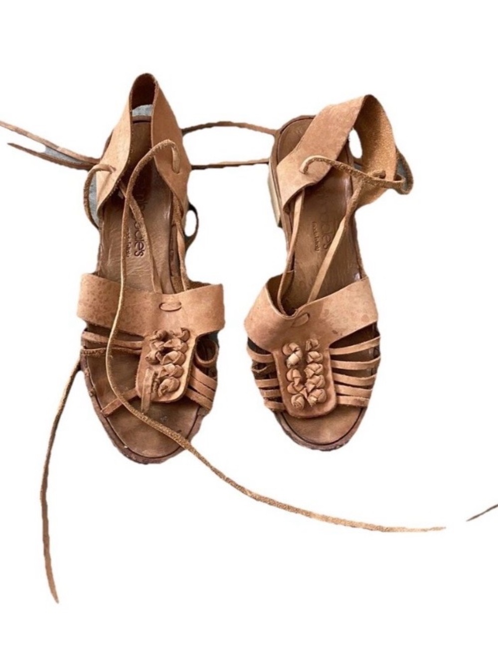 Bloomingdale’s Heels Sandals Strappy Beige Tan Camel Leather Lace Up 7.5 M